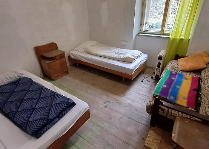 Cesta Tábor