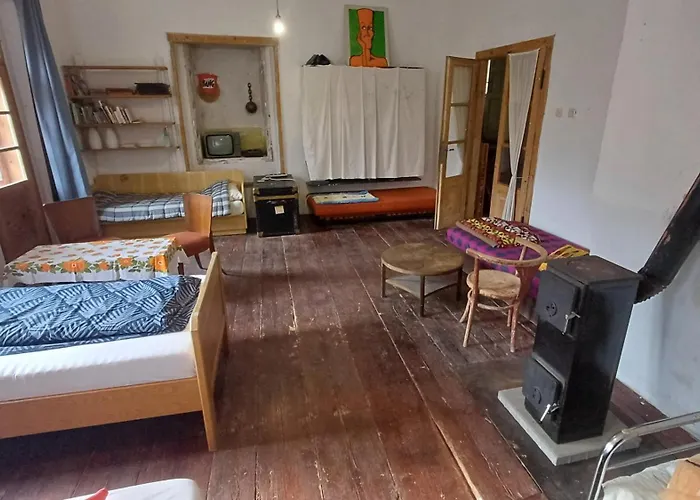 Cesta Tábor